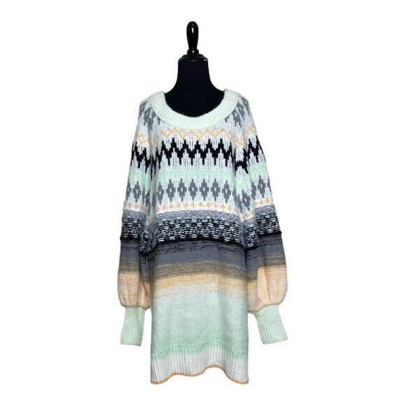 Free People Frozen Forrest Oversize Tunic Sweater Size Small - Picture 2 of 12